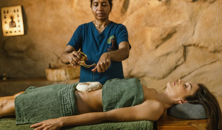 Chakra Basti – Navel Basti