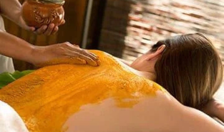 Udvarthanam – Weight Loss Therapy